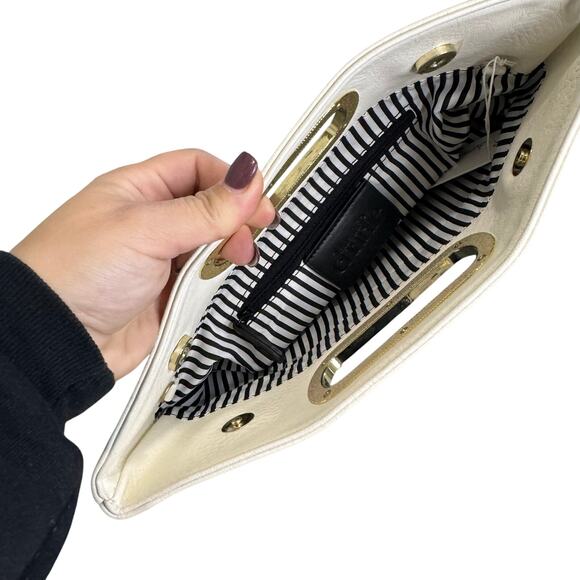 Charming Charlie NWT Off White Clutch - Picture 3 of 7
